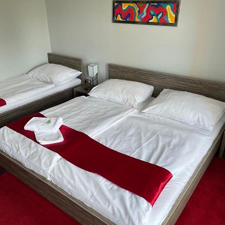 Hotel Olympia Kopřivnice Dış mekan fotoğraf